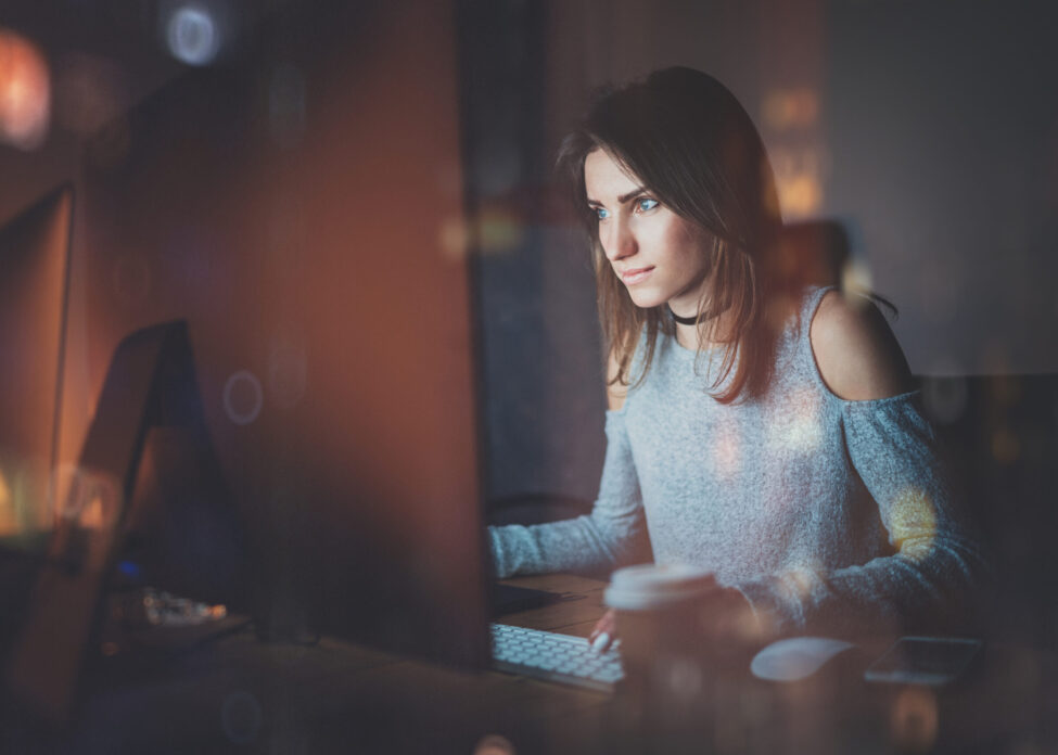 blue light skin damage