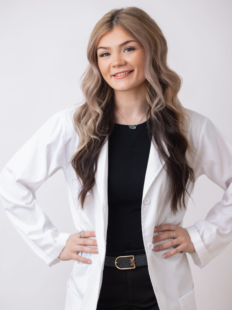 MikhaylaHale-800_1000 Mikhayla Hale